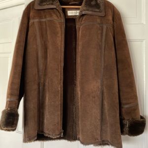 Used- Casual Coat Brown Velour fur lining, zipper, 2 pockets, Almost New